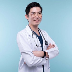 dr-chong-clinic-ttdi-dr-leong-mydoctiny-1 槟城五大医学美容专家,恢复无瑕光滑肌肤的奇迹
