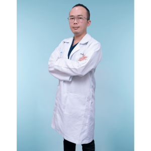 dr-chong-dr-vincent-mydoctiny-1 想要重塑美丽?槟城五大整形专家为你设计完美方案!