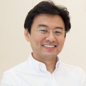 dr-peter-chg-mydoctiny 皮肤问题太折磨?KL五大权威医生带你逆袭完美肌肤!
