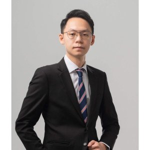 true-clinic-dr-chin-chang-hooi2-mydoctiny 皮肤问题太折磨?KL五大权威医生带你逆袭完美肌肤!